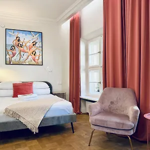  Apartment Mint Luxury At The Main Square Polen