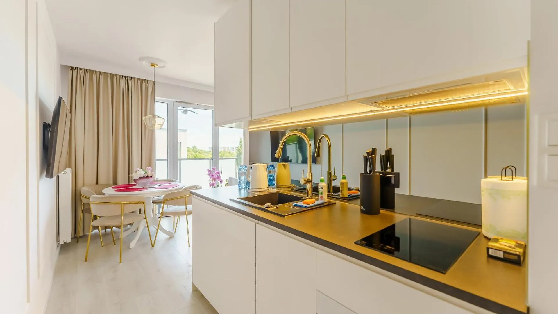 3L Apartments Kasprowicza 20Ab - Darmowy Basen, Sauna, Silownia, Jacuzzi, Bawialnia Колобжег